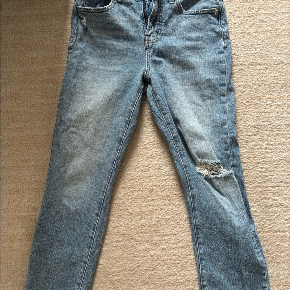 Madewell Blue Ankle Cropped Jeans with Distressed Details